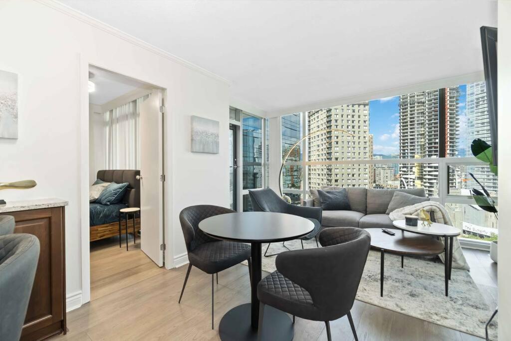 2Br Condo With Breathtaking View In Downtown! Free Parking - 6 Sleep Ванкувер Экстерьер фото